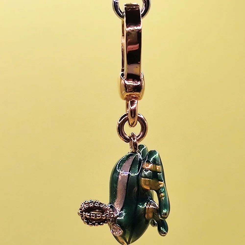 Juicy Couture Frog Royalty Charm 🐸👑 - Picture 9 of 14
